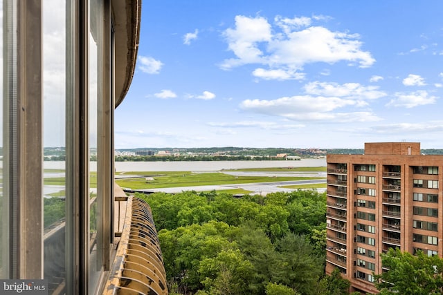 1300 Crystal Dr Unit 1408S, Arlington, VA 22202 - water view