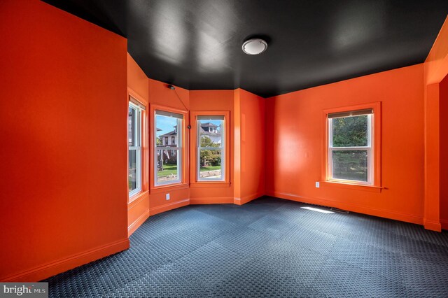 225 S Hanover St, Pottstown, PA 19465 - empty room featuring baseboards and carpet flooring