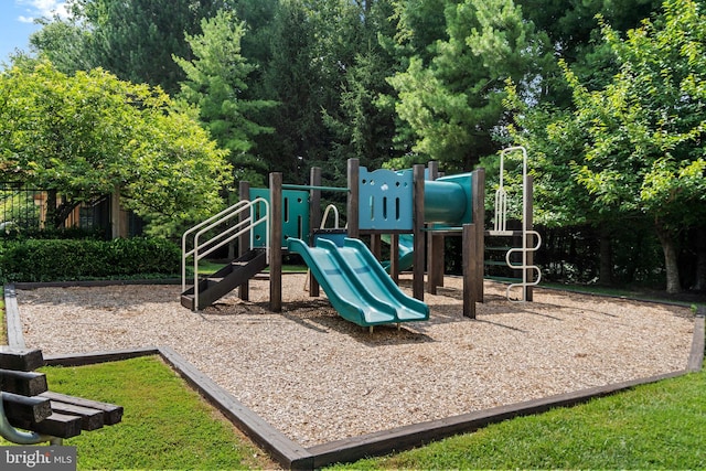 12708 Found Stone Rd Unit 3-304, Germantown, MD 20876 - view of community playground