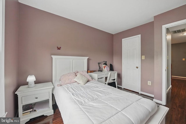 6410 Brass Button Ct, Centreville, VA 20121 - bedroom featuring baseboards and dark wood finished floors