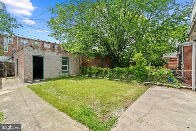 1609 E 33rd St, Baltimore, MD 21218 - view of yard
