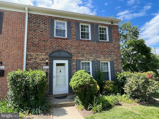 7972 Lakecrest Dr, Greenbelt, MD 20770 - view of front of home with brick siding