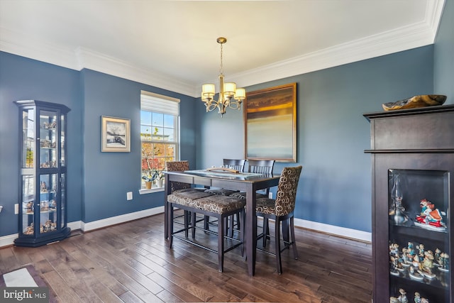 801 Skippers Ln, Annapolis, MD 21401 - dining area featuring a chandelier, wood finished floors, ornamental molding, and baseboards
