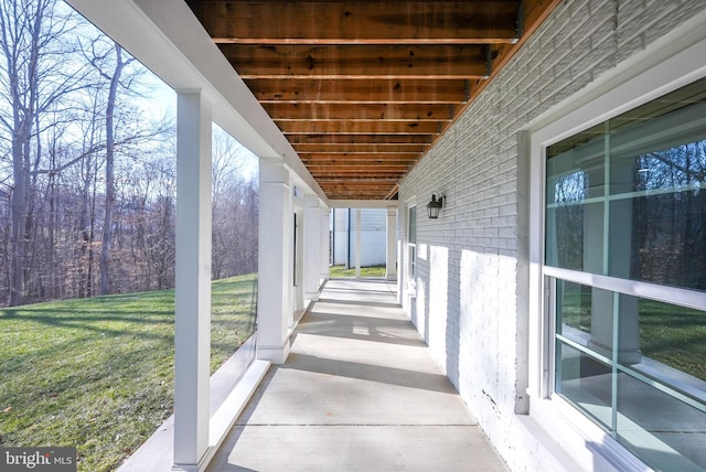 view of patio / terrace with covered porch