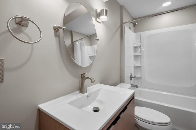 410 Metropolitan Blvd, Pasadena, MD 21122 - bathroom with toilet, vanity, and shower / tub combo