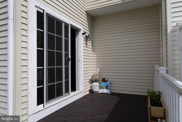 847 Lissicasey Loop, Middletown, DE 19709 - view of wooden terrace