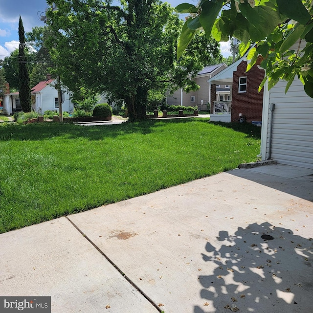 3608 Upshur St, Brentwood, MD 20722 - view of grassy yard
