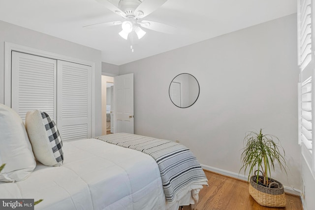 1153 Randolph Rd, Mclean, VA 22101 - bedroom with wood finished floors, a closet, and ceiling fan