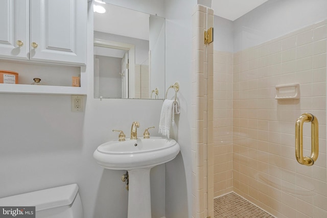 1153 Randolph Rd, Mclean, VA 22101 - bathroom with toilet and a shower stall
