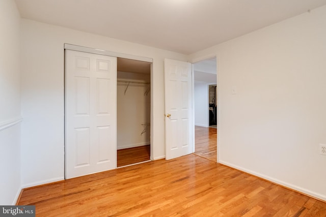 5 Wood Oak, Nottingham, MD 21236 - unfurnished bedroom featuring light wood-style floors and a closet