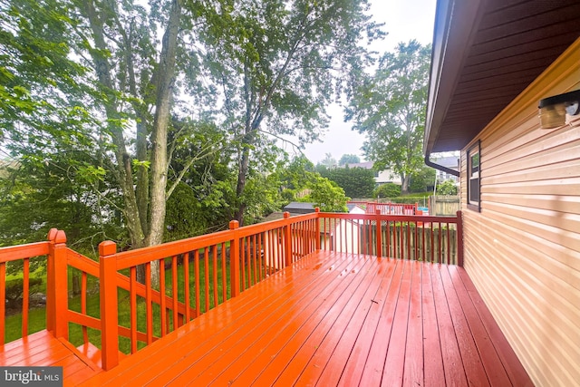 5 Wood Oak, Nottingham, MD 21236 - view of wooden deck