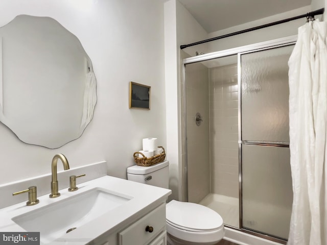11600 Saddleback Dr, Fredericksburg, VA 22407 - full bath with a tile shower, toilet, and vanity