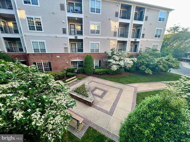 4862 Eisenhower Ave Unit 269, Alexandria, VA 22304 - view of property's community