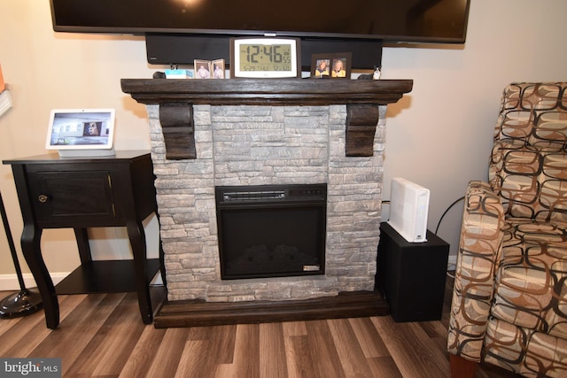 359 Eagle Way, Smyrna, DE 19977 - detailed view of a stone fireplace and wood finished floors