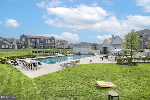 3118 Grove Ct, Mechanicsburg, PA 17055 - community pool with a residential view and a patio