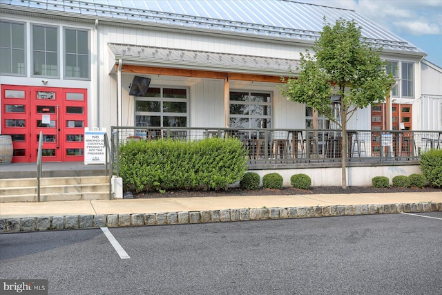 3118 Grove Ct, Mechanicsburg, PA 17055 - view of building exterior featuring uncovered parking