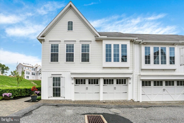 3118 Grove Ct, Mechanicsburg, PA 17055 - view of front facade featuring an attached garage
