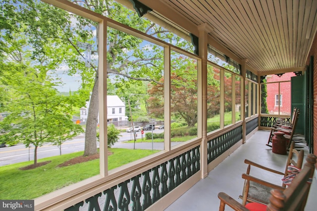 501 Park Row Pl, Harpers Ferry, WV 25425 - view of sunroom / solarium
