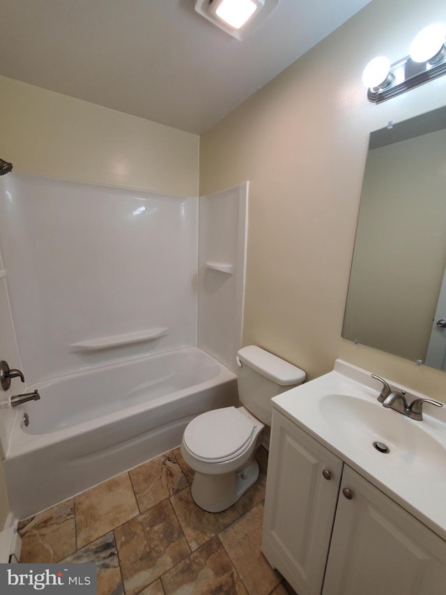 117 S Shenandoah Ave, Front Royal, VA 22630 - bathroom featuring shower / washtub combination, toilet, and vanity