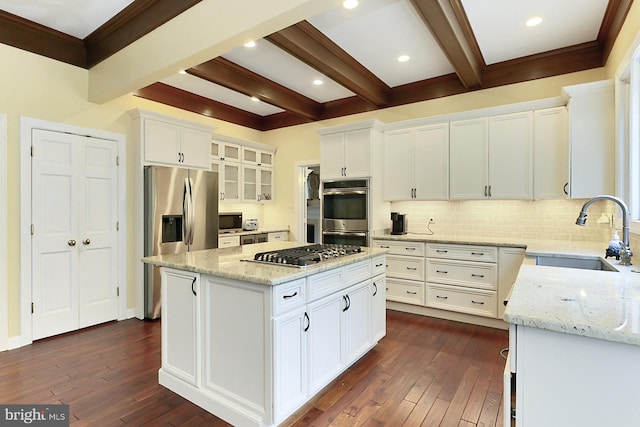 7808 Devereux Manor Ct, Fairfax Station, VA 22039 - kitchen featuring a sink, stainless steel appliances, dark wood-style floors, a center island, and beamed ceiling