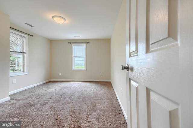 806 Frailey Rd, Emmitsburg, MD 21727 - carpeted empty room with baseboards
