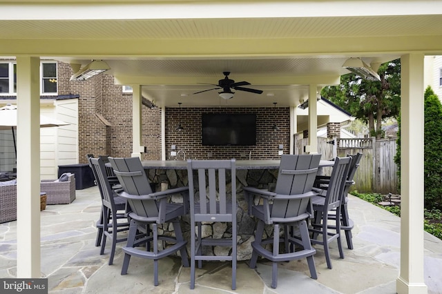 902 Emerald Dr, Alexandria, VA 22308 - view of patio / terrace with fence and ceiling fan