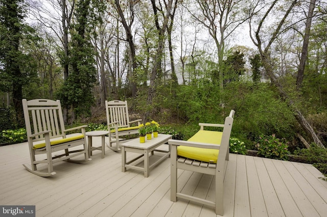 902 Emerald Dr, Alexandria, VA 22308 - view of deck