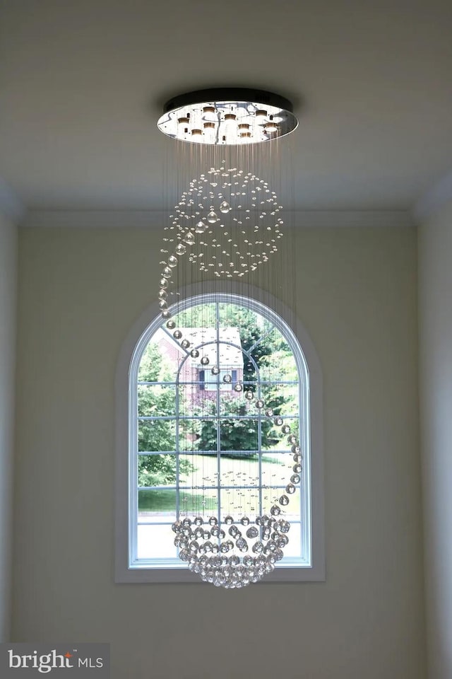 64B Kirk Rd, Garnet Valley, PA 19061 - detailed view of ornamental molding