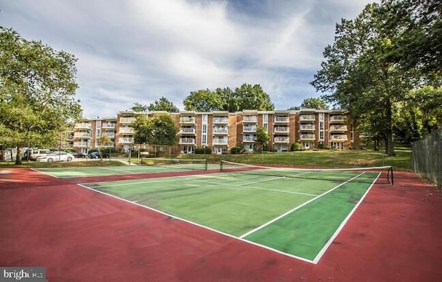 2624 Redcoat Dr Unit 2B, Alexandria, VA 22303 - view of tennis court featuring fence