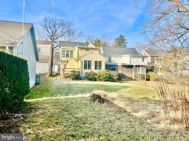 203 N Cedar St, Lititz, PA 17543 - view of rear view of house