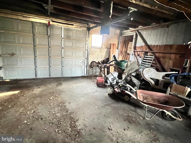 203 N Cedar St, Lititz, PA 17543 - view of garage