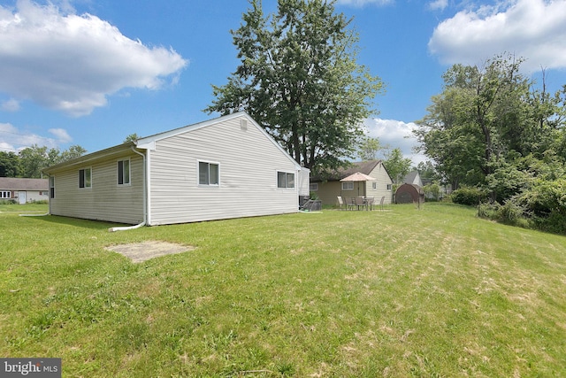 13 Dorset Dr, Ewing, NJ 08618 - view of grassy yard