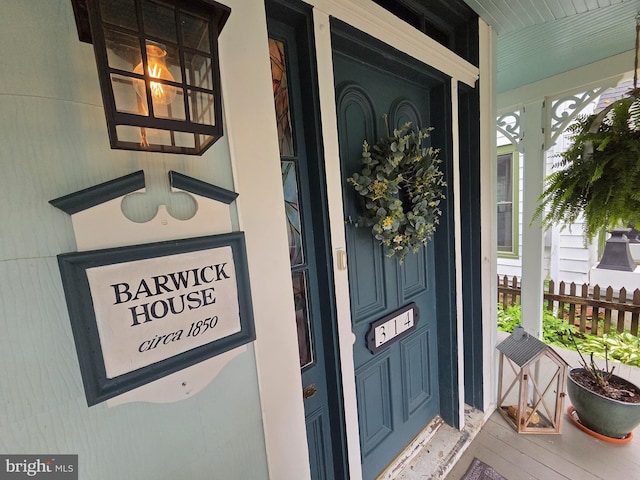 314 Bohemia Ave, Chesapeake City, MD 21915 - entrance to property with a porch