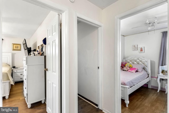 602 Lippincott Ave, Riverton, NJ 08077 - bedroom featuring wood finished floors