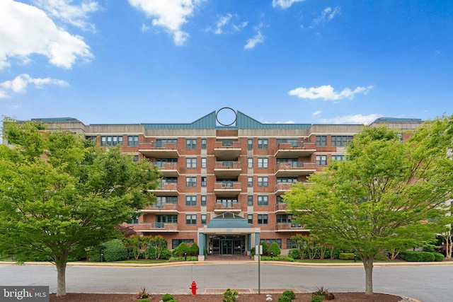 930 Astern Way Unit 502, Annapolis, MD 21401 - view of apartment building / complex