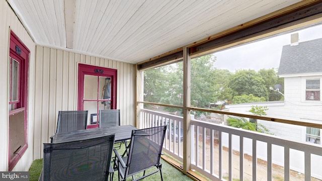504 SE Front St, Milford, DE 19963 - sunroom with outdoor dining space