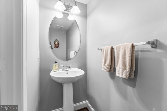 7820 Loblolly Way, Hanover, MD 21076 - bathroom featuring a sink