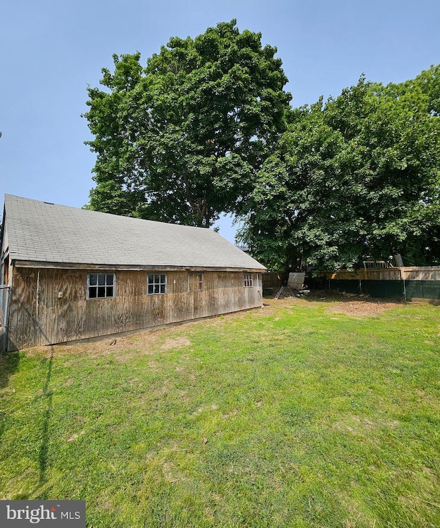 49 Front St, Wyoming, DE 19934 - view of grassy yard