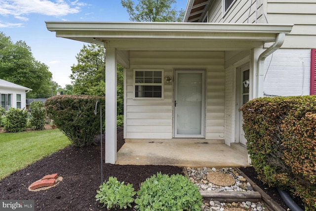 3702 Forest Grove Dr, Annandale, VA 22003 - view of entrance to property