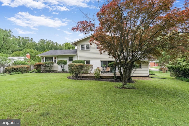 3702 Forest Grove Dr, Annandale, VA 22003 - rear view of property with a deck