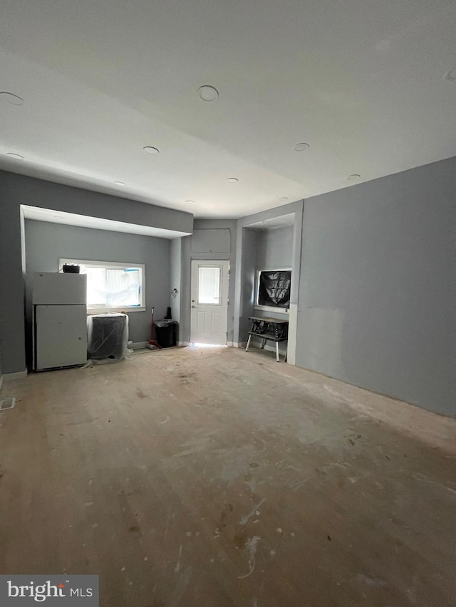 view of unfurnished living room