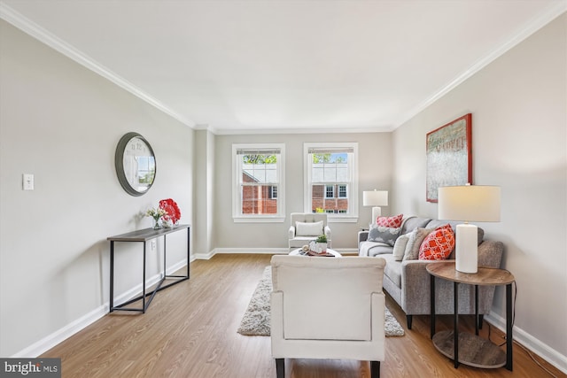 6624 Boulevard Vw Unit C1, Alexandria, VA 22307 - living area with wood finished floors, baseboards, and ornamental molding