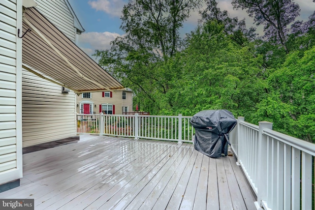 2212 Palustris Ln, Abingdon, MD 21009 - wooden terrace with area for grilling