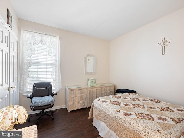 35553 Dry Brook Dr, Rehoboth Beach, DE 19971 - bedroom featuring dark wood-style flooring, baseboards, and a closet