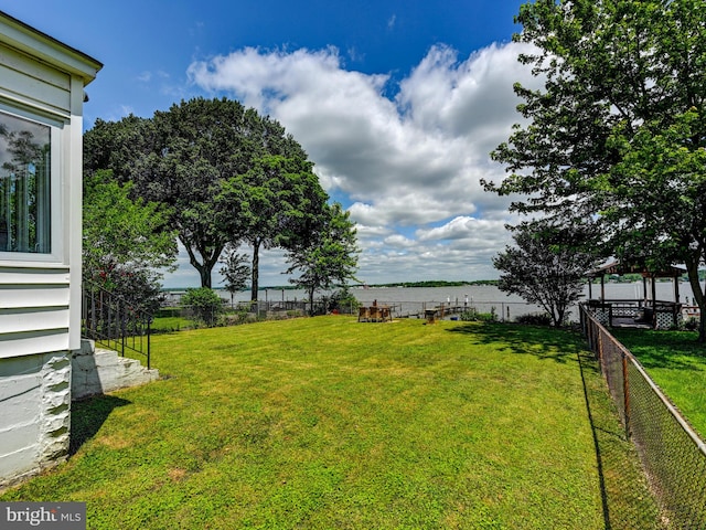 3932 Glenhurst Rd, Baltimore, MD 21222 - view of yard