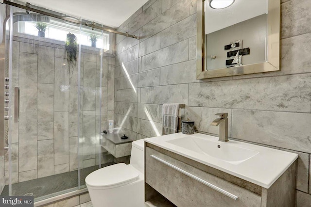 3202 Nash Rd, Reading, PA 19608 - full bath featuring tile walls, a shower stall, toilet, and vanity