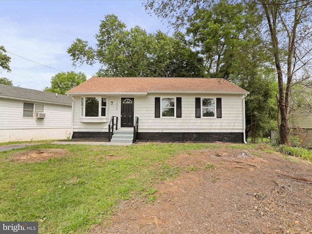 230 Allison Ave, Winchester, VA 22601 - view of front of property with cooling unit and a front yard