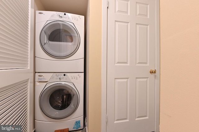2012 Quay Village Ct Unit 202, Annapolis, MD 21403 - laundry room with estacked washer and dryer