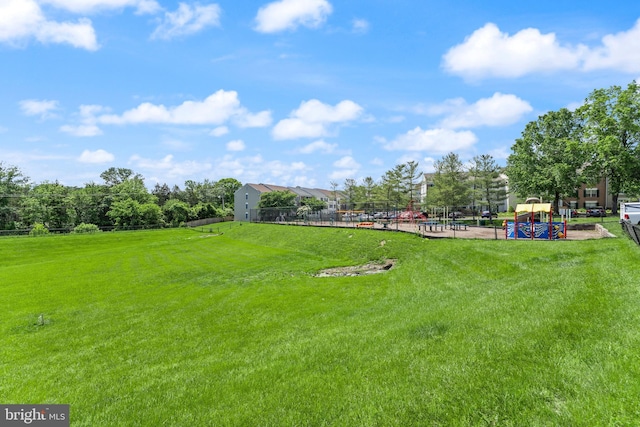 124 Fort Evans Rd SE Unit B, Leesburg, VA 20175 - view of yard