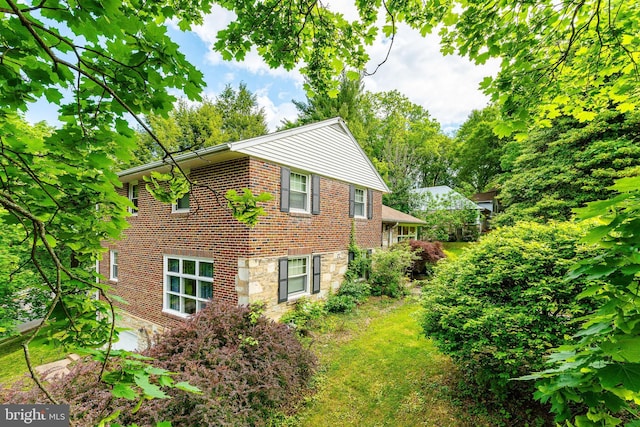 1128 Coventry Rd, Cheltenham, PA 19012 - view of side of home featuring brick siding